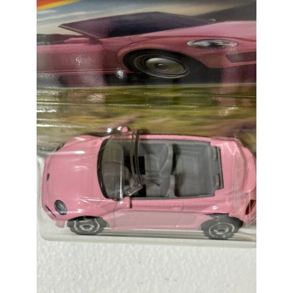 Matchbox 2019 VW Beetle Convertible Pink Die-Cast Car Retro Toy Collectible - Picture 4 of 6